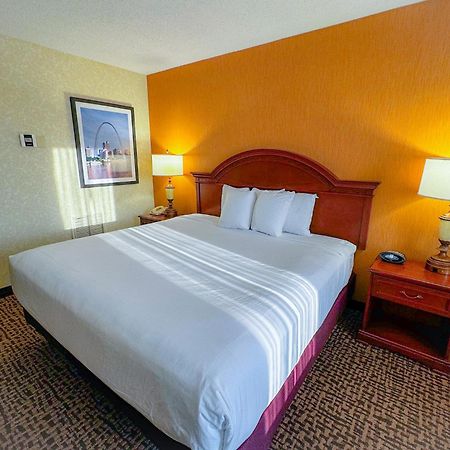 Wingate By Wyndham St Louis-Fenton Route 66 Hotel Exterior photo